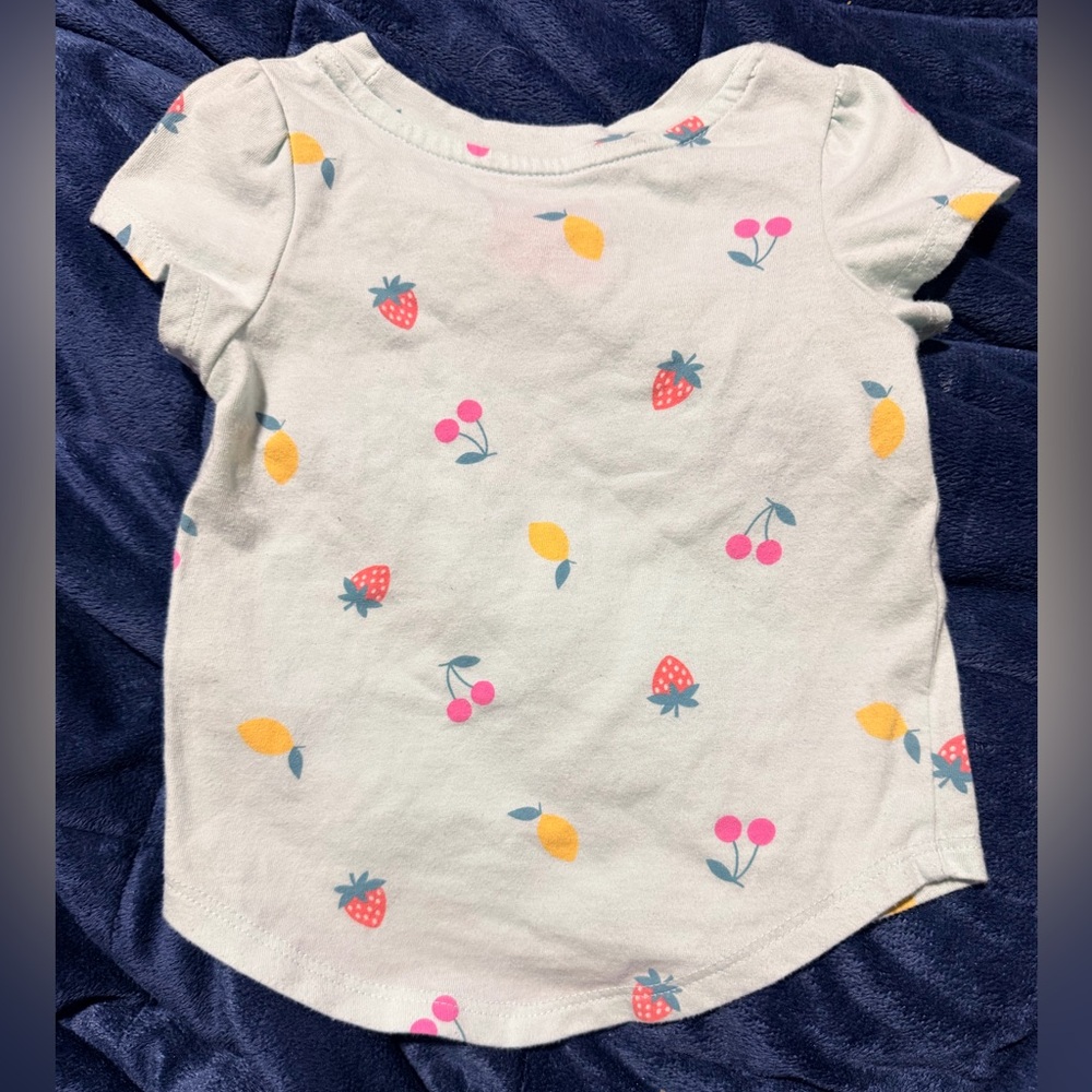 Lot: Carters Black & Grey Pants, Cat& Jack Red Sweater & Fruit tee, Old Navy - Picture 12 of 15